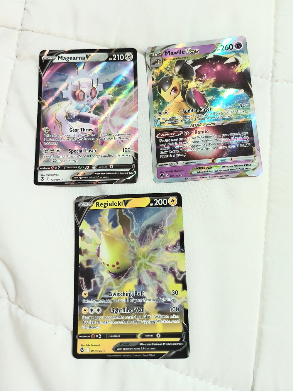 Pokémon V & VSTAR Holo Card Lot - Magearna, Mawile, Regieleki (Multicolor)